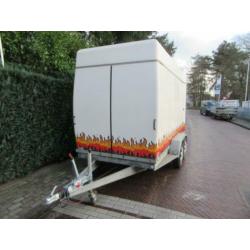 Gesloten polyester tandemasser. REBEL. 370x166x205 cm