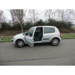 Renault Clio 1.2-16V Expression