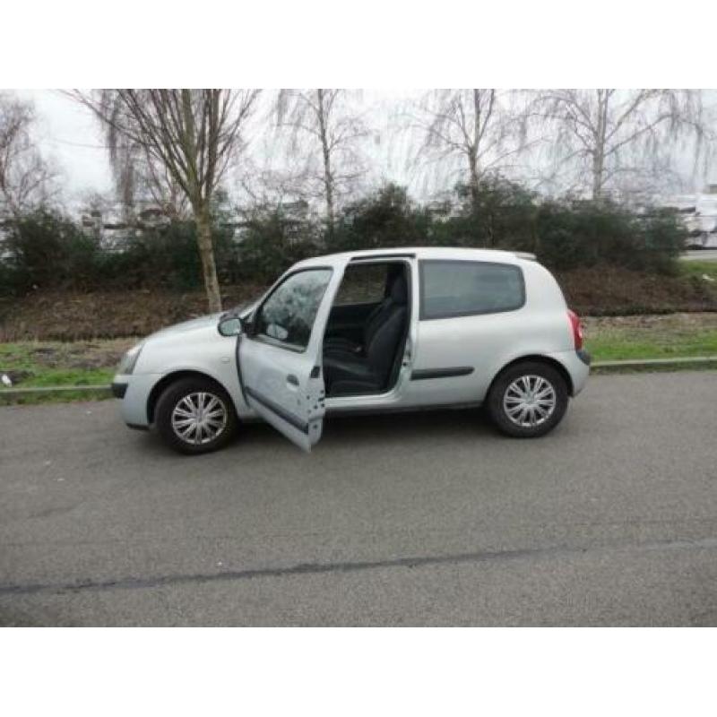 Renault Clio 1.2-16V Expression