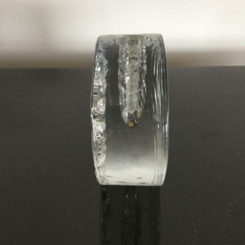 Walther glass “wheel” vaas met bloemdecoratie