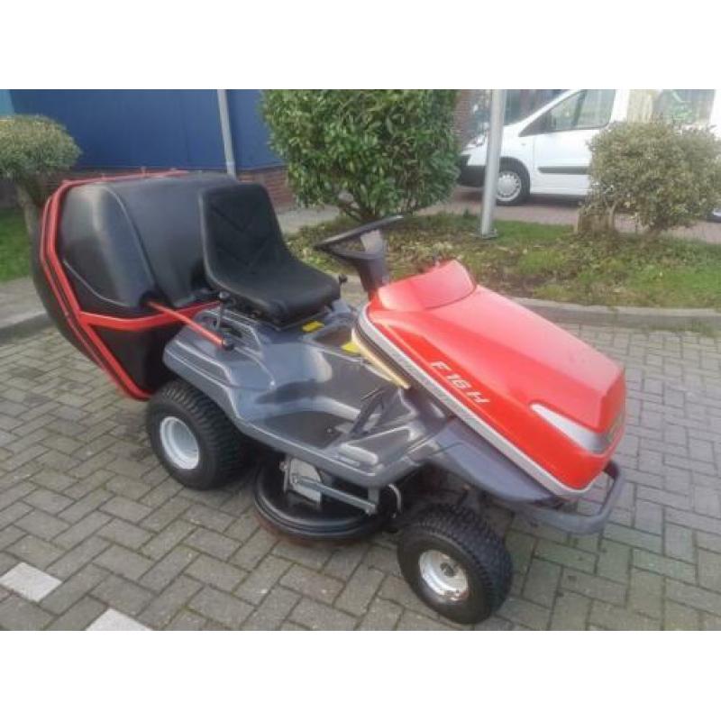 Zitmaaier f16 Achtervanger Hydrostaat