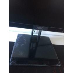 AOC LCD 24V2H (60,47cm) 75hz 1x getest
