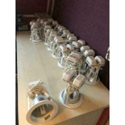 Inbouwspot met spaarlamp voor systeemplafons (40 Stuks).