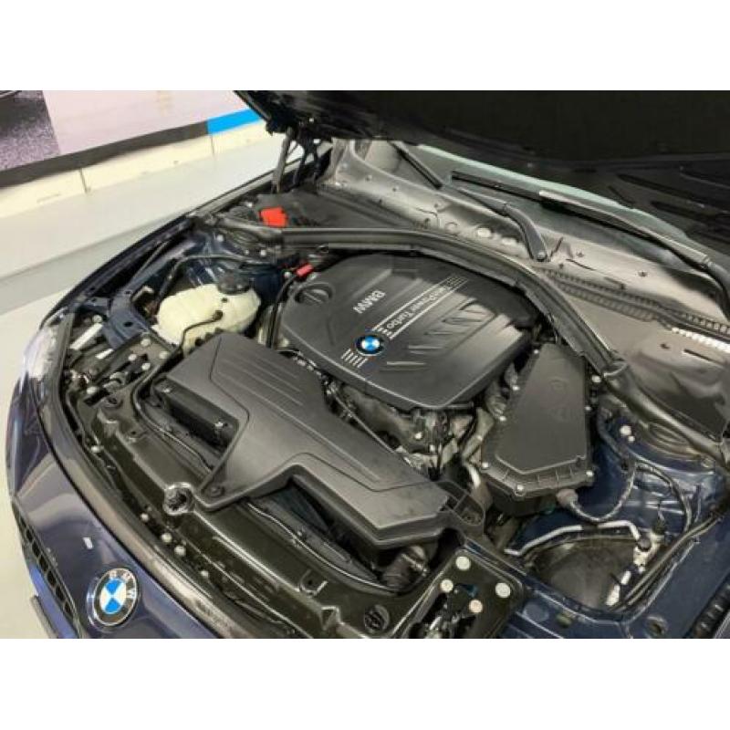 BMW 3 Serie 320D High Executive M-pakket Leer Automaat