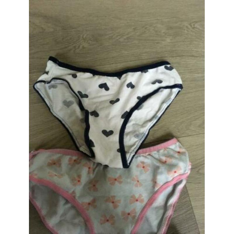 HEMA set ondergoed, 3x onderbroek mt 128 / 134 netjes WH