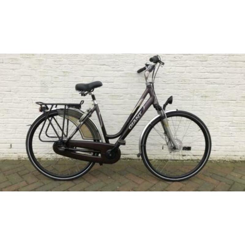 Giant Energy DX damesfiets 28/50 7 versnellingen.