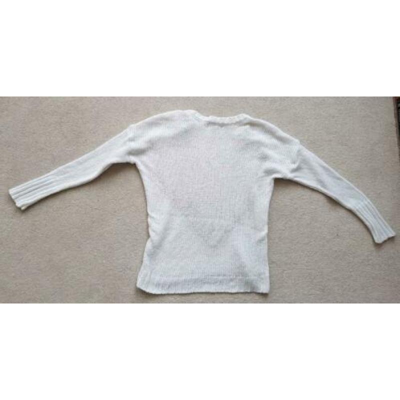 Gebroken wit trui van Bershka maat s dames kleding hart love