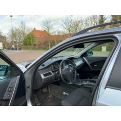 BMW 5-serie 523i Touring Executive
