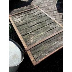 Oud origineel & super stoere industriële salontafel