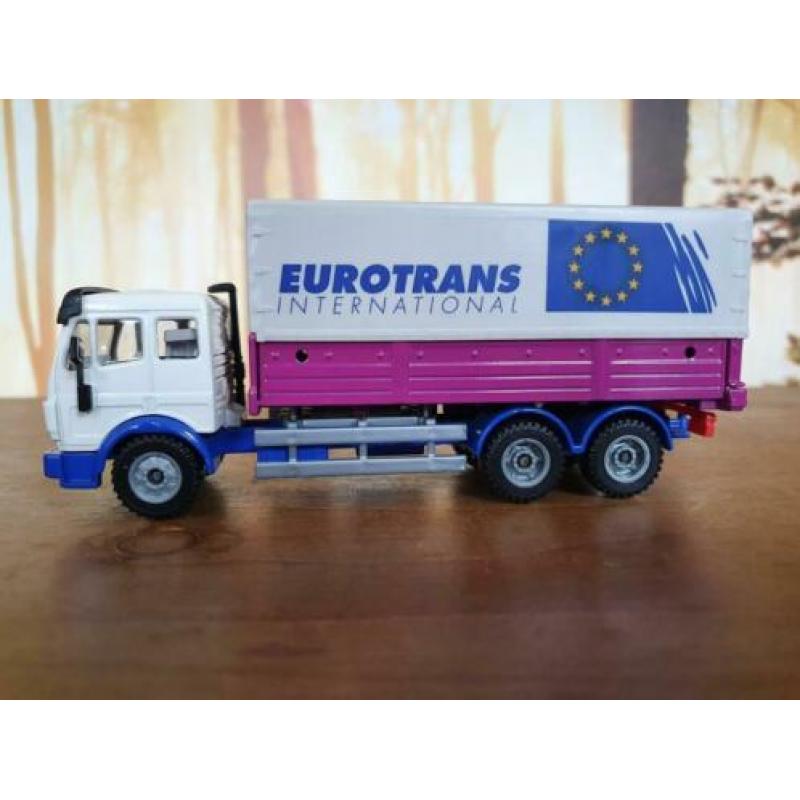 Siku Mercedes SK motorwagen Eurotrans met huif 1:55 nm