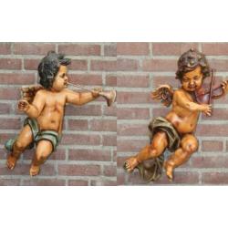 2 grote engelen, lengte; 53 en 56cm