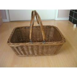 Rieten boodschappenmand, mand met 2 hengsels, rechthoekig
