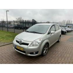 Toyota Corolla Verso 2.2 D4d-f 5P 2008 Grijs