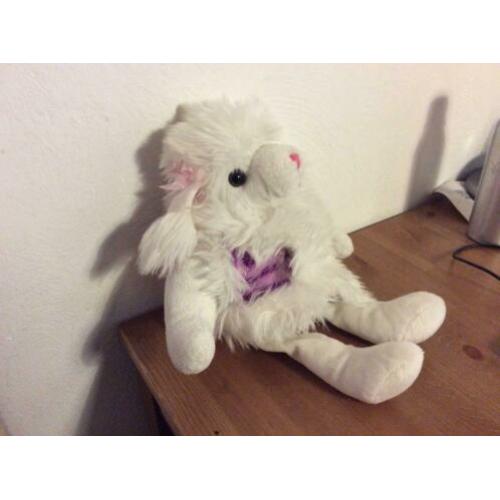 Knuffel lammetje met bontjasje. merk berentoys