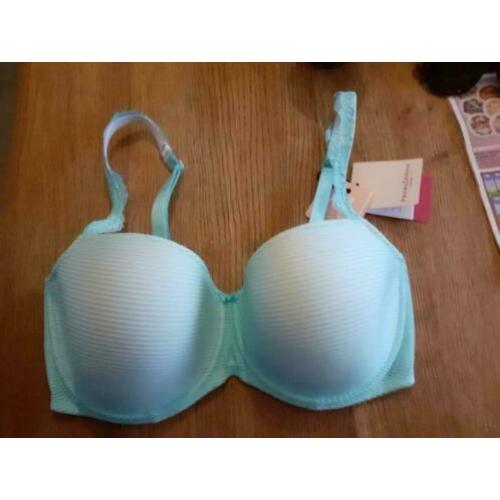 nieuw prima donna look at me 75 E