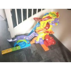 Zgan super grote stuntbaan TOET TOET
