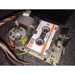 Antwoord-apparaat cassette loopwerk en 11 micro cassettes