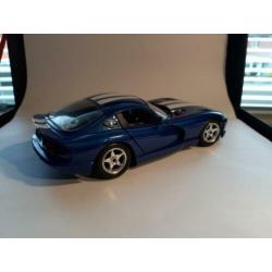 Bburago 2 x Dodge Viper Modelauto miniatuurauto 1:24