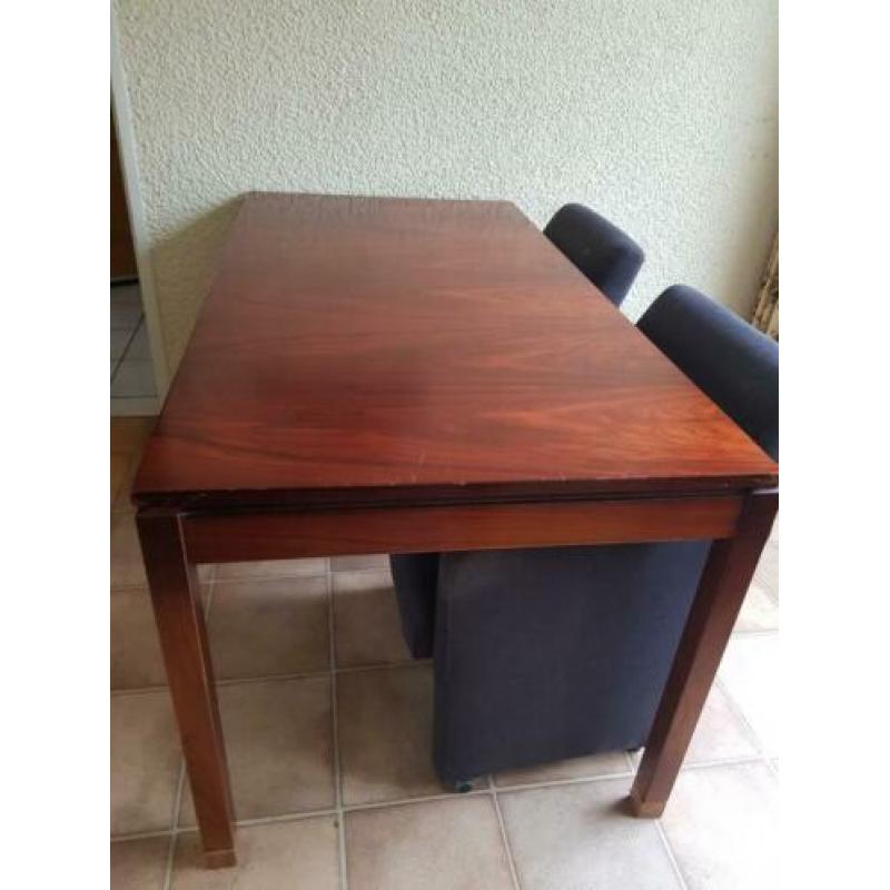 Mooi stevige eettafel