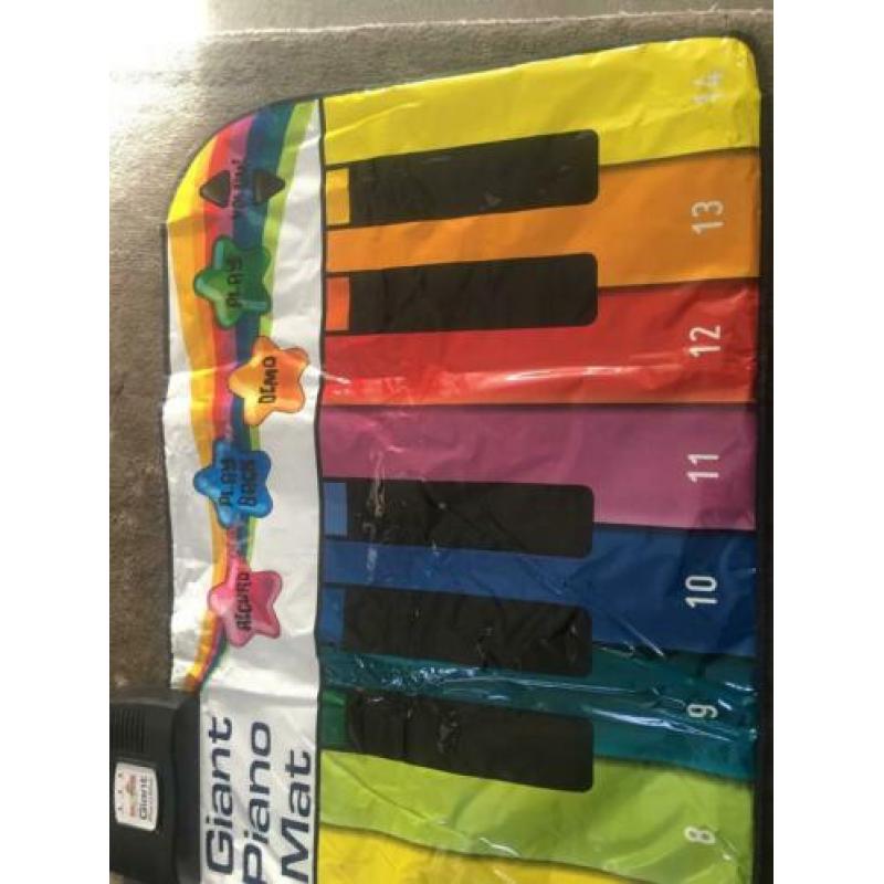 Giant piano mat. XXL
