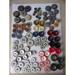 KNOPEN,,met rand,PER FOTO 3,00euro