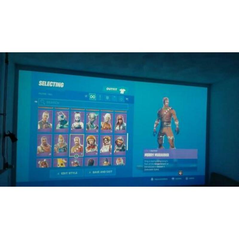 Fortnite account, OG skins, 350+ wins en Save the World.