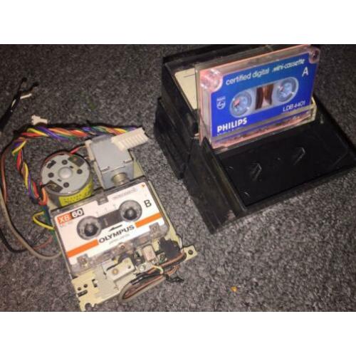 Antwoord-apparaat cassette loopwerk en 11 micro cassettes