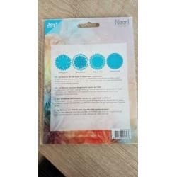 5x (Snij)mal Joy! Crafts cutting & embossing.