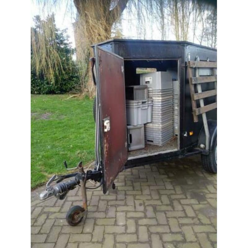 veetrailer