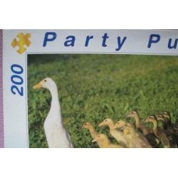 PARTY KINDER PUZZLE 200 grote stukjes voor 1.95euro.