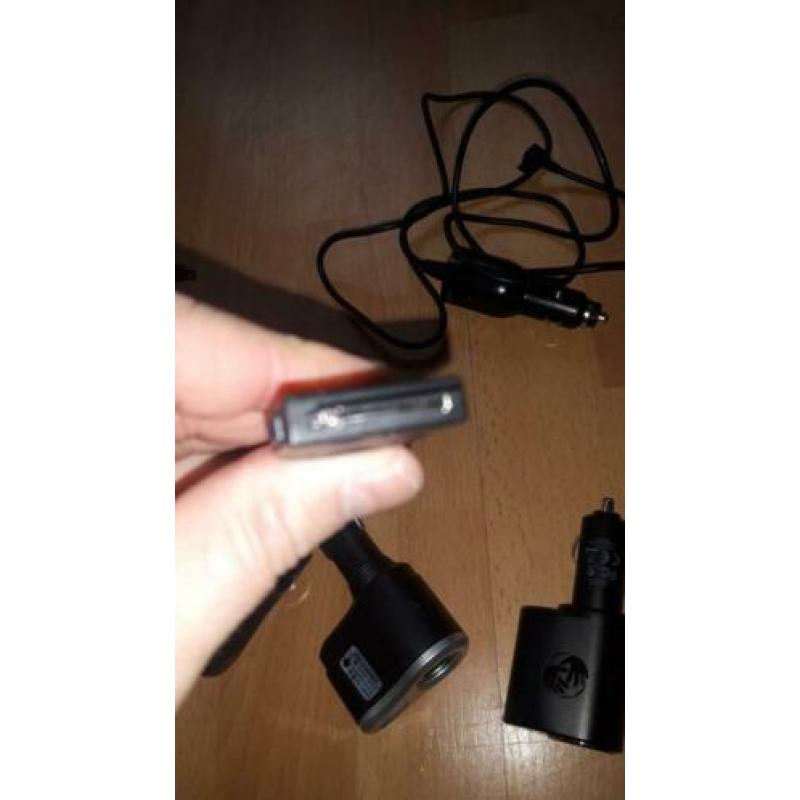 Collectie 12V auto adapters/opladers