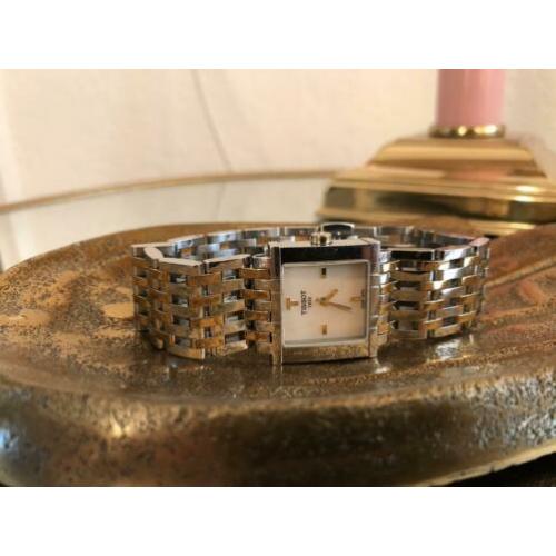 Tissot dameshorloge vintage horloge rvs goud