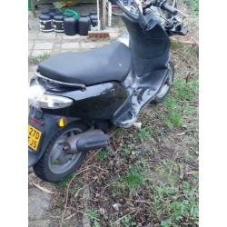 Piaggio Fly 2006 onderdelen