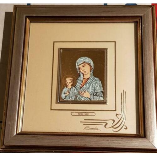 Art on Gold