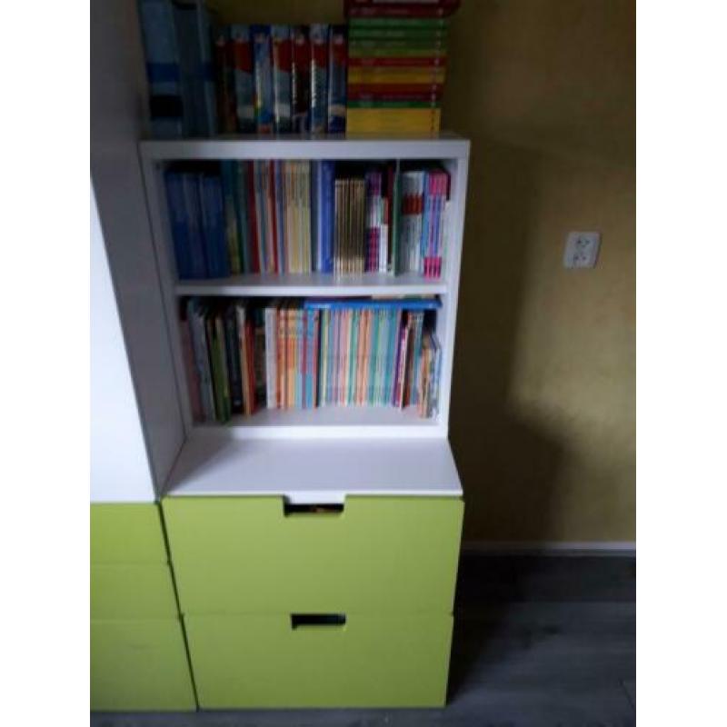 Kledingkast + boekenkast van Stuva Ikea