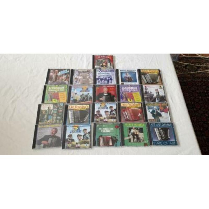 Mooi Collectie van 21 cd's Accordeon muziek diverse titels