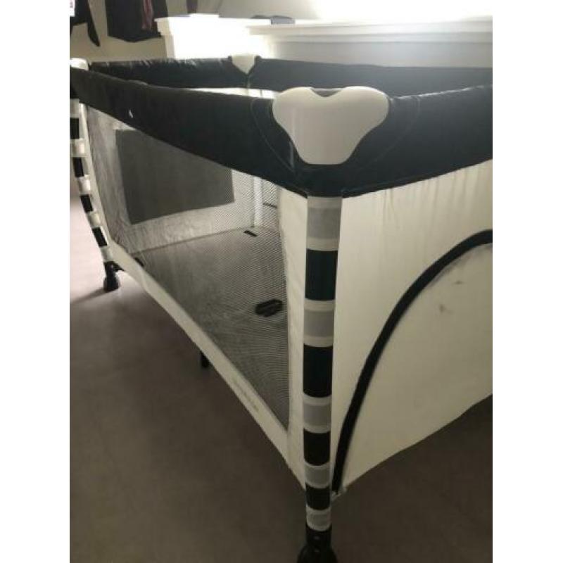 Campingbed, zonder matras