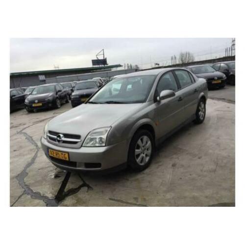 Opel Vectra 1.8-16V Essentia