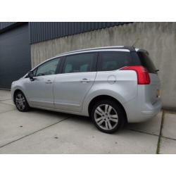 Peugeot 5008 1.6 THP GT 5p automaat, leder, NAV, LMV, Cruise