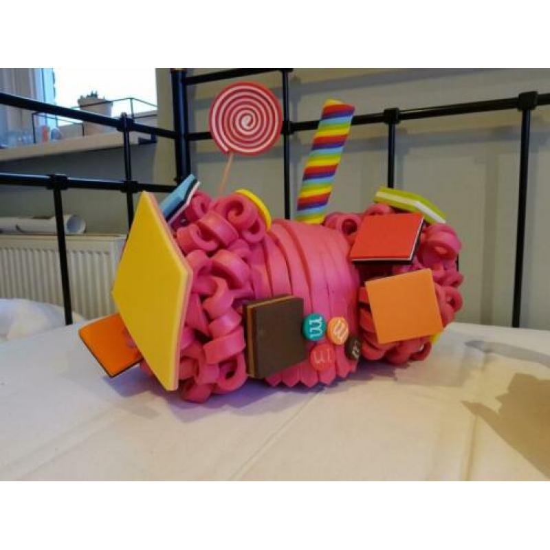 4 Foampruiken Snoep met accessoirs en 4 tasjes