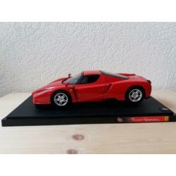 Hotwheels/ Hot wheels Enzo Ferrari rood 1:18