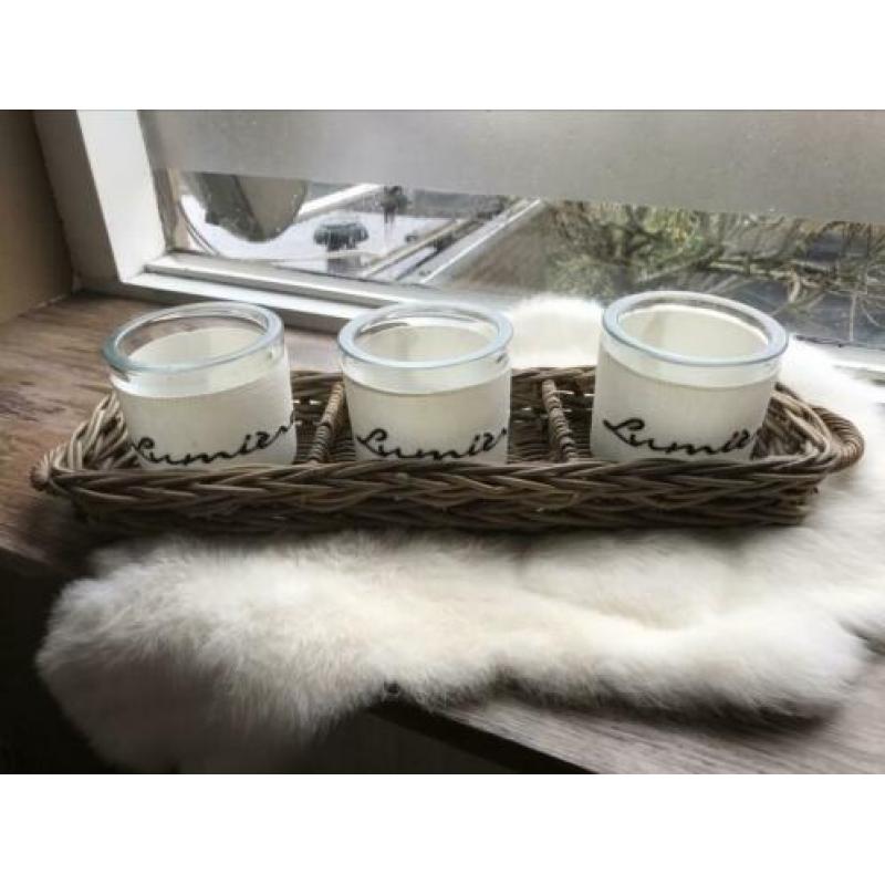 RIVIÈRA MAISON rustic rattan mandje met waxine houders