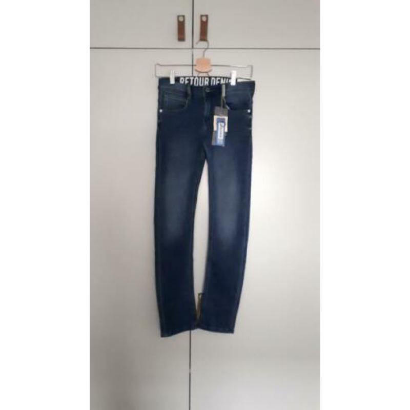 Nieuwe jeans jongens 164 Retour