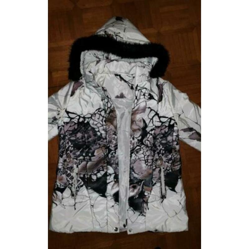 Nieuw! Eliza Gray winterjas! 38 / m 1 keer gedragen!