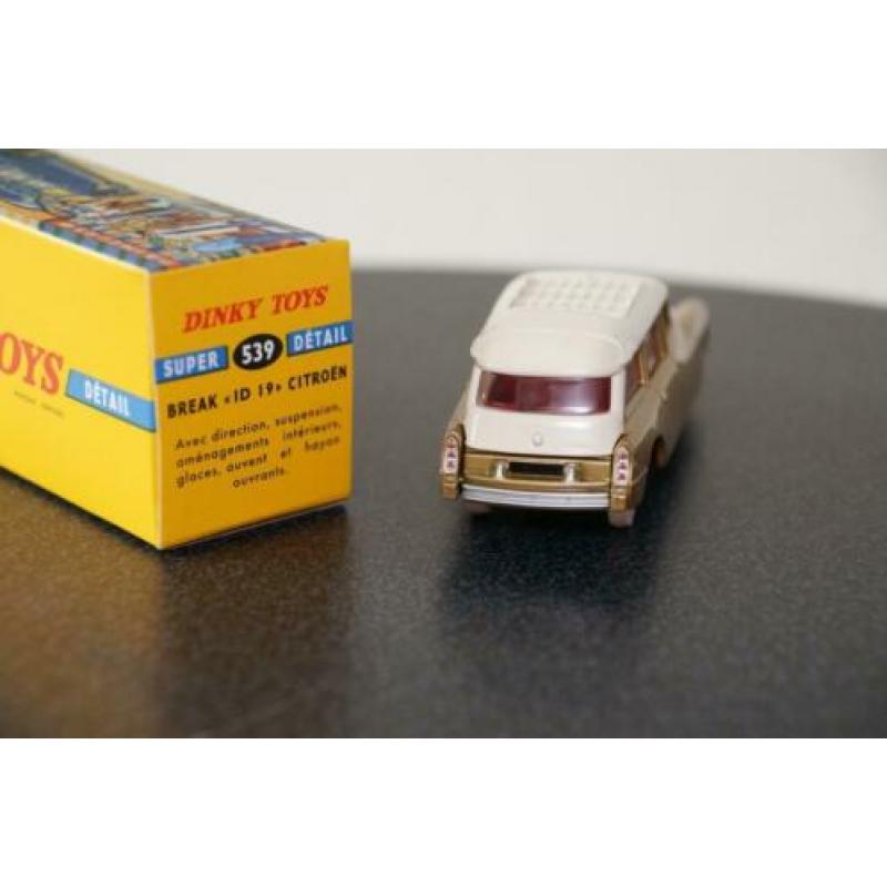 Citroën ID 19 break - Dinky Toys 539 - ATLAS