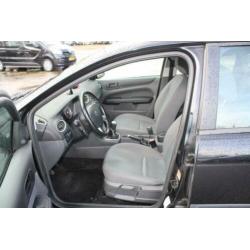 Ford Focus Wagon 1.6-16V Champion APK tot 24-02-2021 airco,