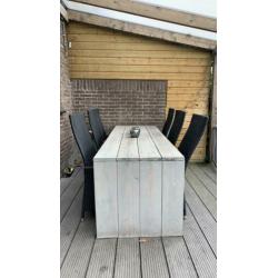 Stijgerhouten tuintafel greywash