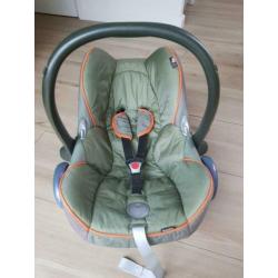Maxi cosi met voetenzak en muskietennet