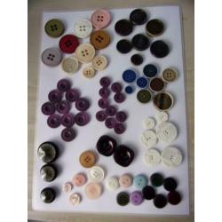 KNOPEN,,met rand,PER FOTO 3,00euro