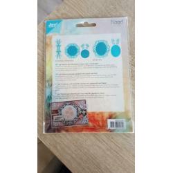 5x (Snij)mal Joy! Crafts cutting & embossing.